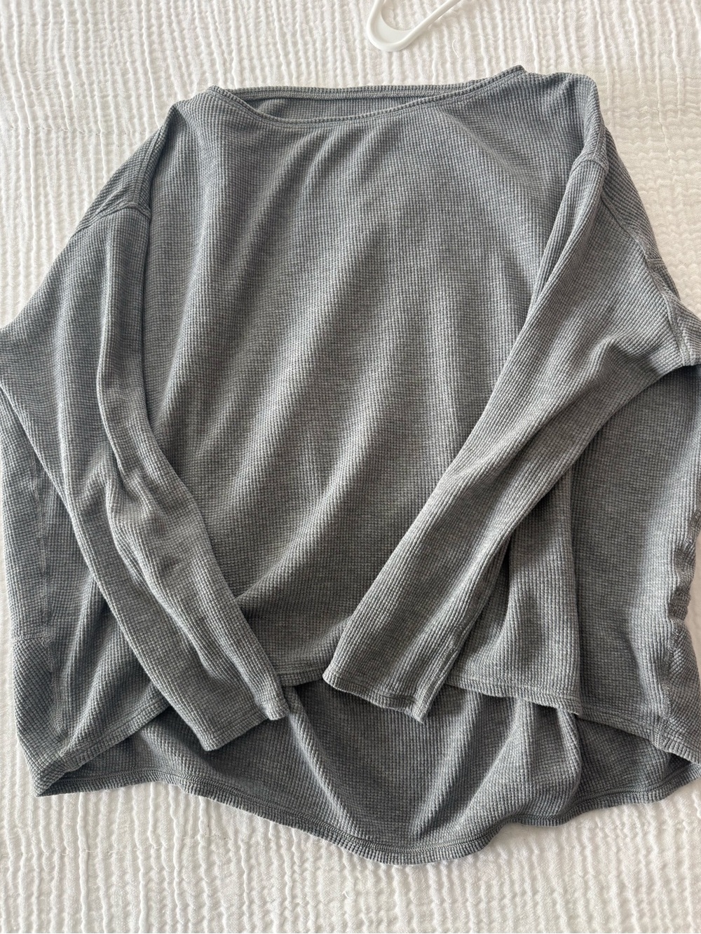 Lululemon Gray Waffle Knit Back in Action - Picture 4 of 9